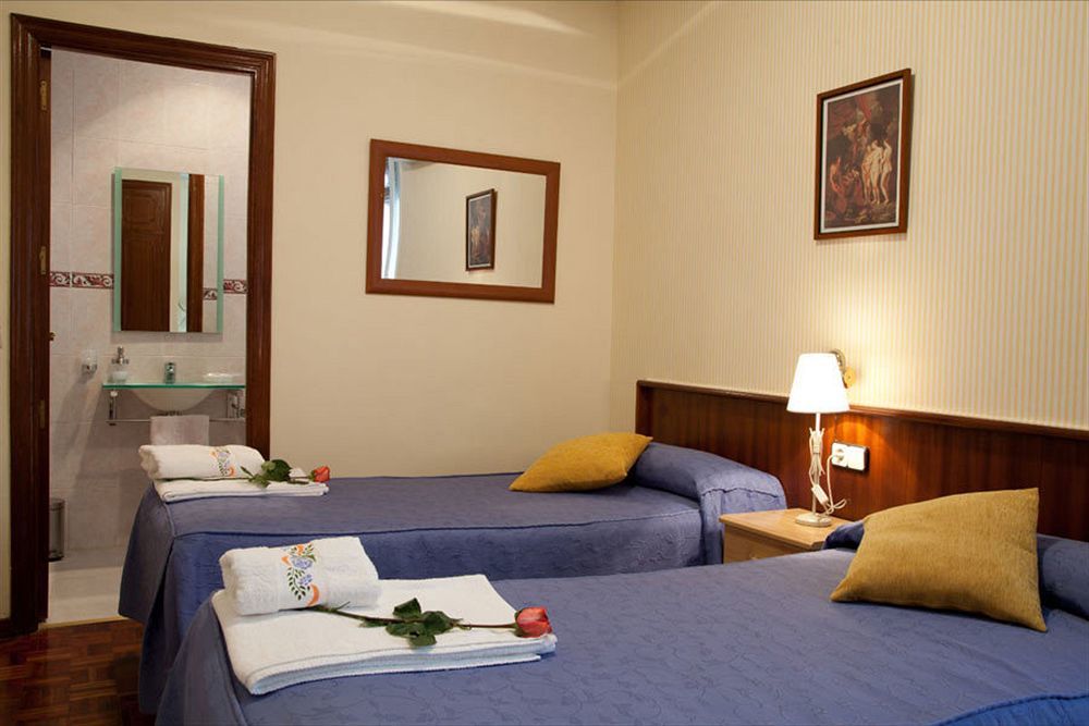 Pension San Isidro Madrid Eksteriør bilde